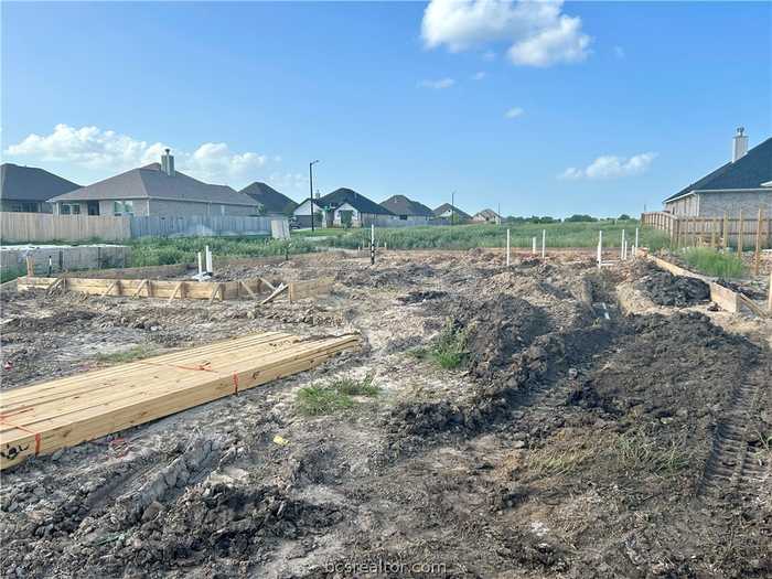 photo 2: 2818 Bombay Drive, Bryan TX 77808