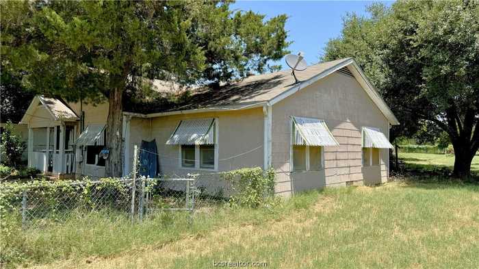 photo 2: 416 E Jack Street, Bremond TX 76629