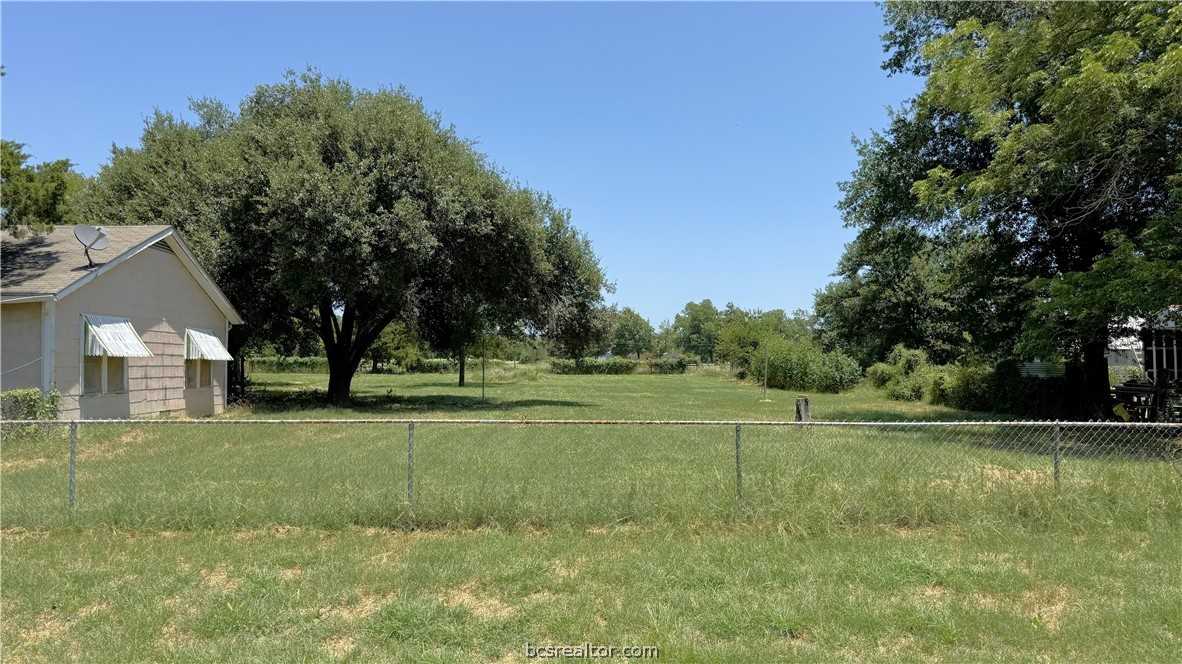 photo 3: 416 E Jack Street, Bremond TX 76629