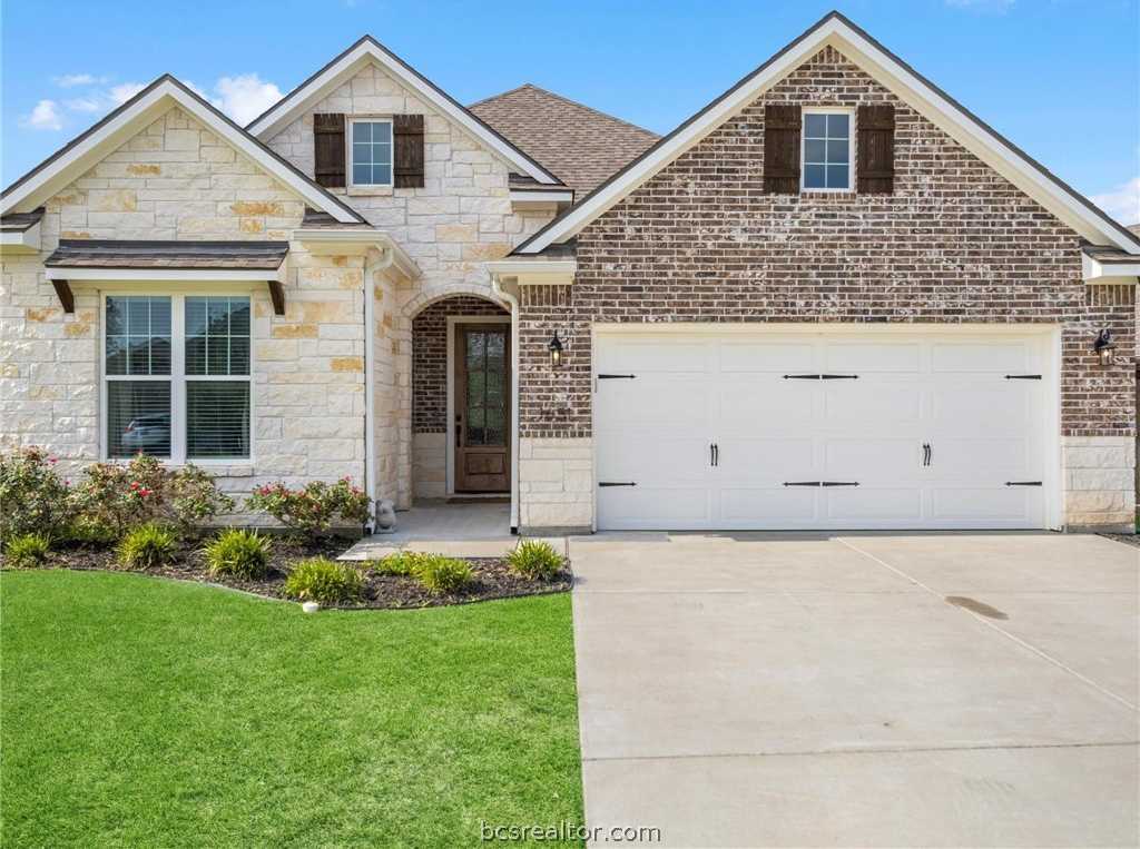 photo 1: 1651 Briscoe Manor Court, College Station TX 77845