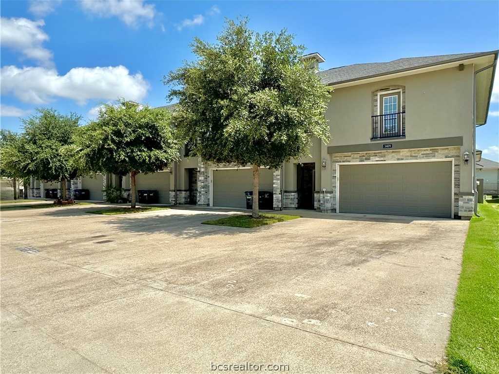 photo 3: 3409 Papa Bear Drive, College Station TX 77845