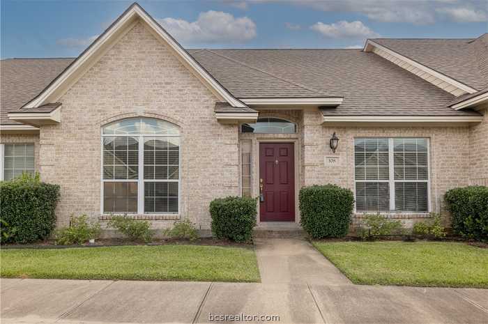 photo 2: 108 Fraternity Row, College Station TX 77845