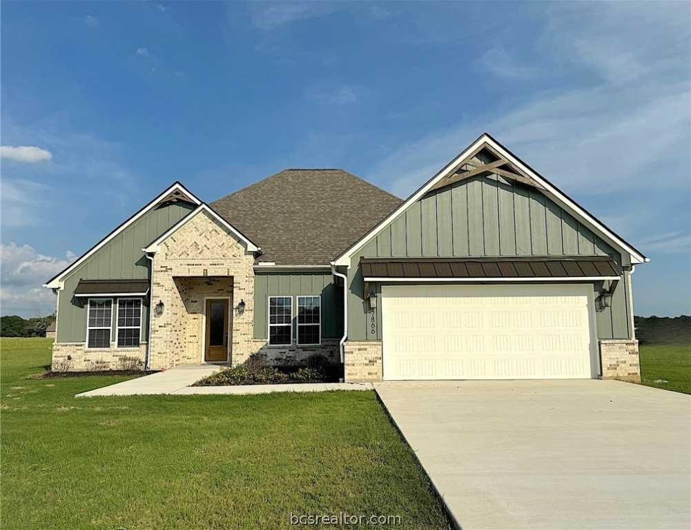 photo 1: 7866 Mathis Creek Dr, Bryan TX 77808