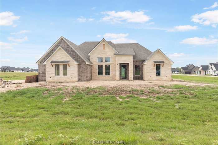 photo 1: 7800 Mathis Creek Drive, Bryan TX 77808