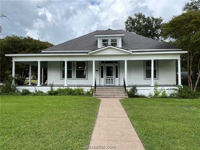 photo 1: 218 Julia Street, Navasota TX 77868