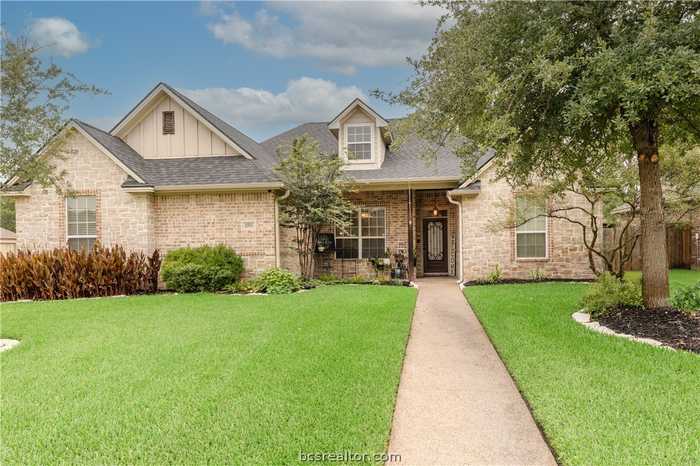 photo 2: 2901 Agee Court, Bryan TX 77808