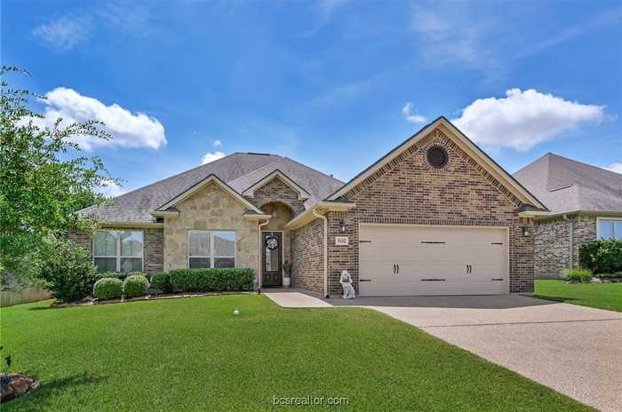 photo 1: 3502 Wakefield Drive, Bryan TX 77808