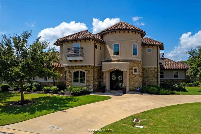 photo 1: 5400 Crosswater Drive, College Station TX 77845