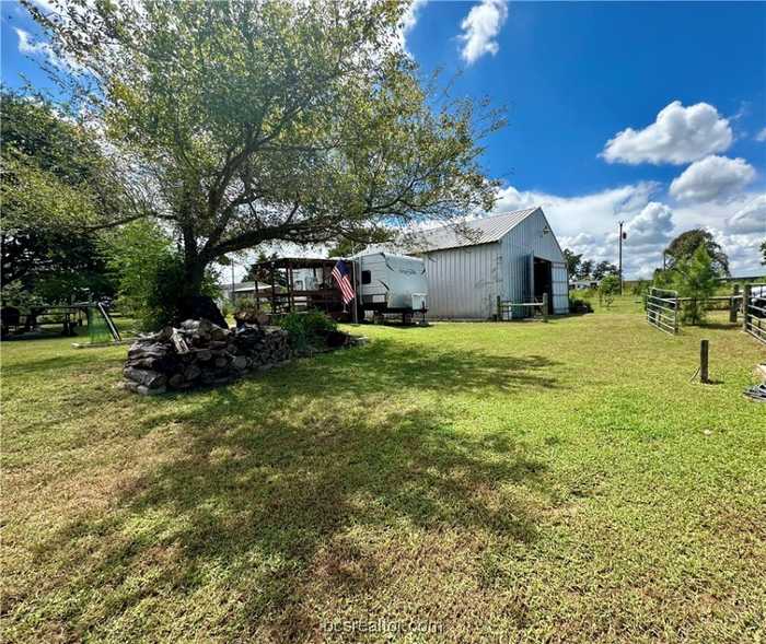 photo 1: 13204 Dunn Rd, Bremond TX 76629