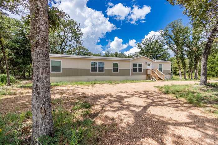 photo 2: 907 Fir Drive, Caldwell TX 77836