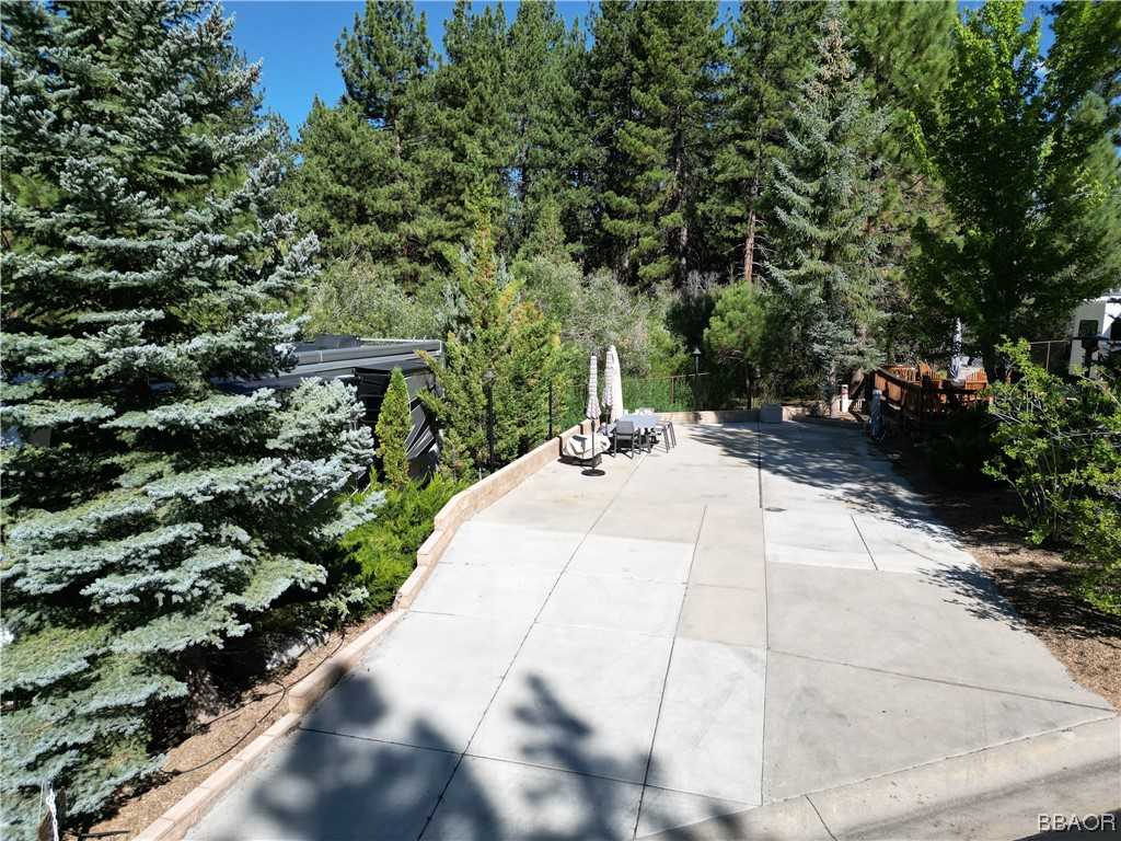 photo 3: 40751 North Shore Lane #32, Fawnskin CA 92333