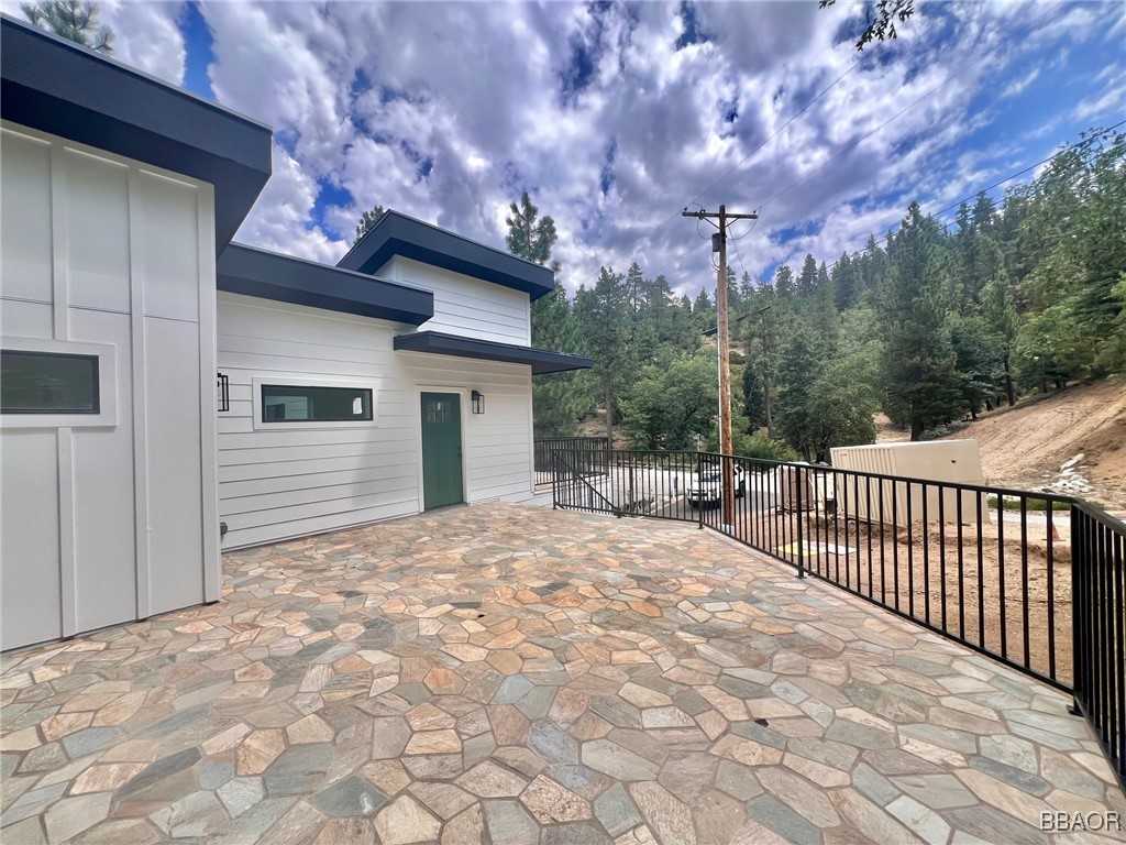 photo 1: 41632 Thrush Court, Big Bear Lake CA 92315