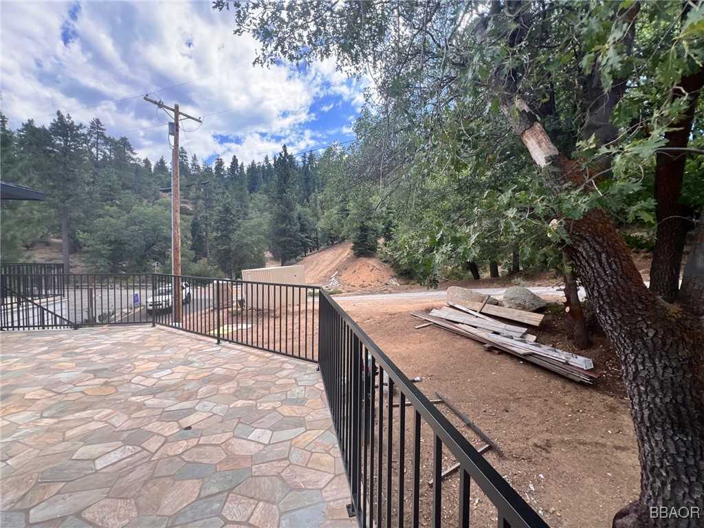 photo 3: 41632 Thrush Court, Big Bear Lake CA 92315