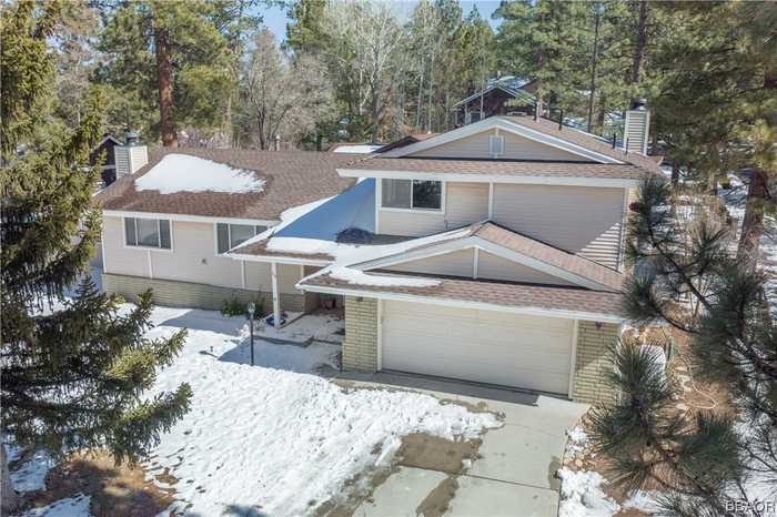 photo 2: 279 Bluebird Court, Big Bear Lake CA 92315