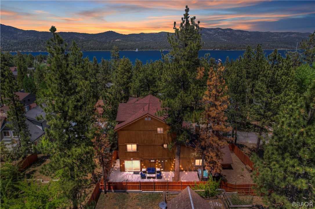 photo 2: 472 Temple Lane, Big Bear Lake CA 92315