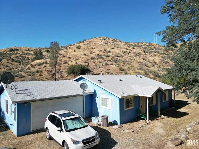 photo 2: 1758 Clear Creek Road, Caliente CA 93518