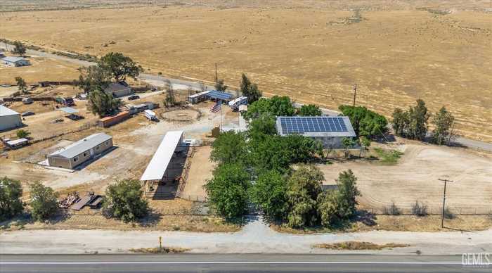 photo 2: 28106 Highway 119, Taft CA 93268