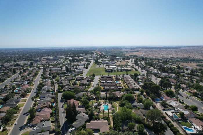 photo 34: 2937 Summit Circle, Bakersfield CA 93306