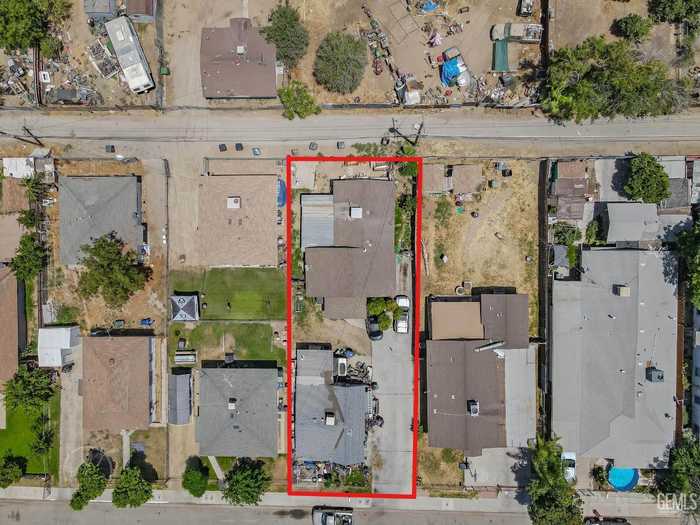 photo 2: 1848 F Street, Wasco CA 93280