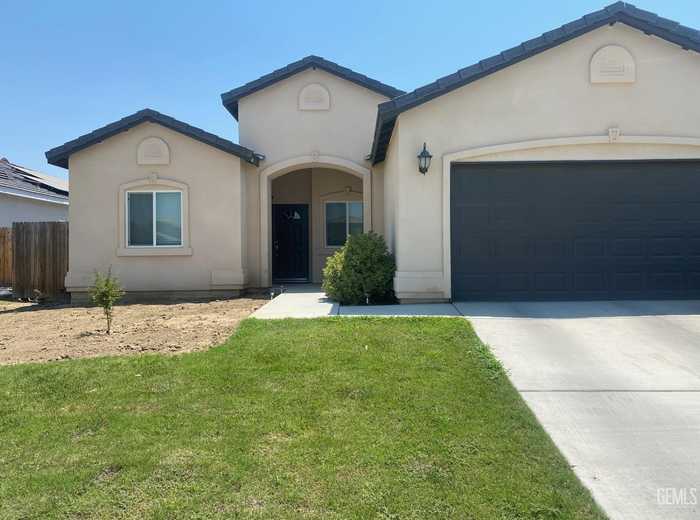 photo 2: 400 Sweetgum Court, Wasco CA 93280