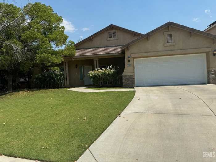 photo 1: 11701 Peninsula Park Drive, Bakersfield CA 93311