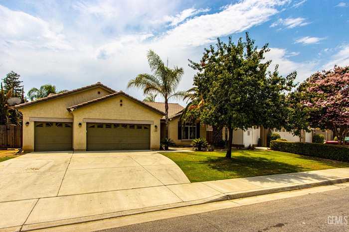 photo 1: 12607 Mezzadro Avenue, Bakersfield CA 93312