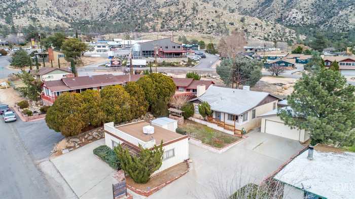 photo 2: 112 Buena Vista Drive, Kernville CA 93238