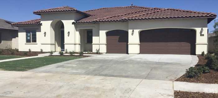 photo 2: 3306 Jardineire Lane, Bakersfield CA 93311