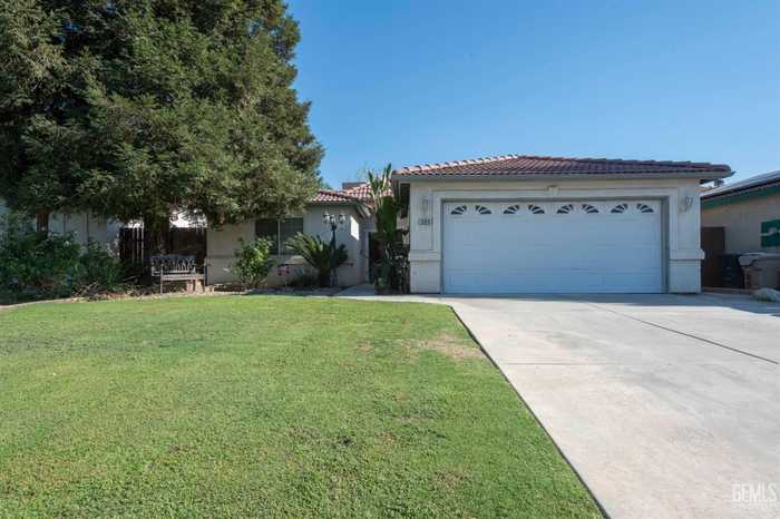 photo 1: 285 Tanner Michael Drive, Bakersfield CA 93308