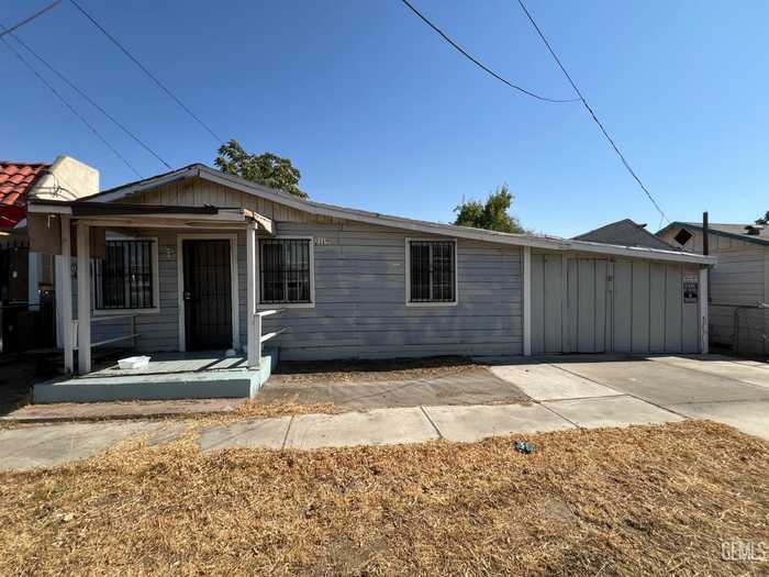 photo 1: 2119 E California Avenue, Bakersfield CA 93307