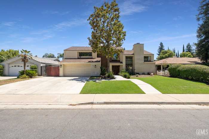 photo 1: 7309 Wilford Court, Bakersfield CA 93309