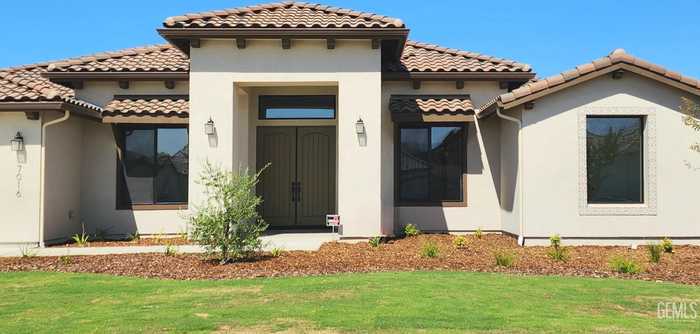 photo 2: 7016 Clarity Court, Bakersfield CA 93306