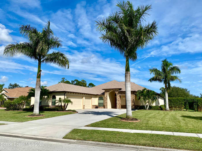 photo 2: 2025 Windbrook Drive SE, Palm Bay FL 32909