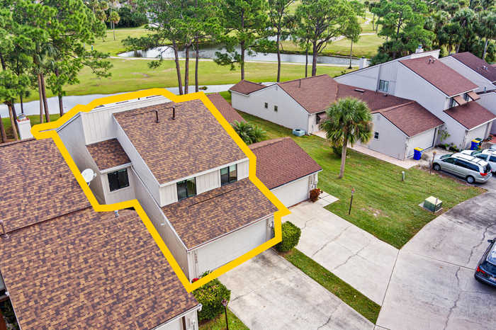 photo 2: 1260 Admiralty Boulevard, Rockledge FL 32955