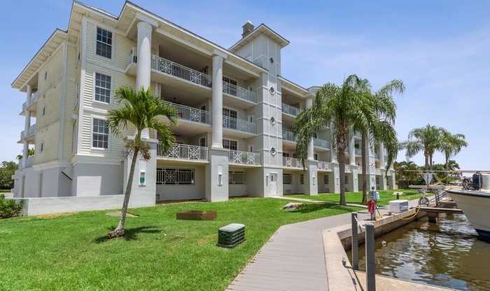 photo 37: 2240 Front Street Unit 103, Melbourne FL 32901