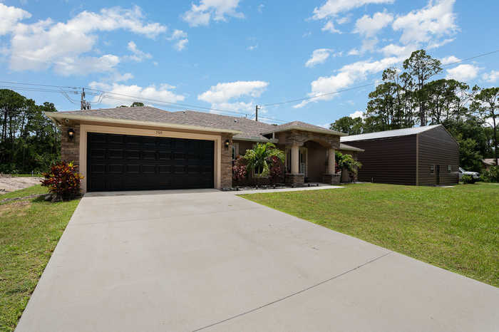 photo 2: 506 Warwick Street SE, Palm Bay FL 32909