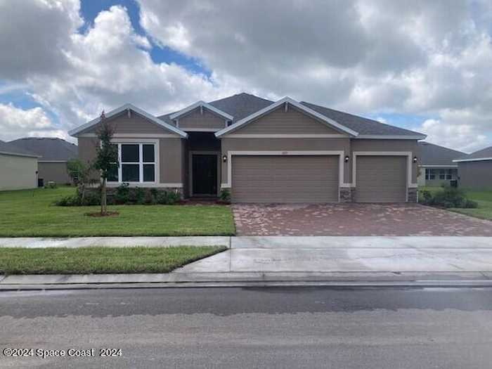 photo 1: 6671 Cameo Drive, Grant Valkaria FL 32949