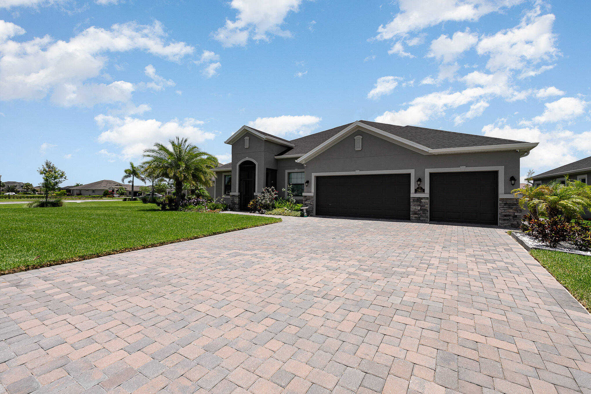 photo 2: 2901 Trasona Drive, Melbourne FL 32940