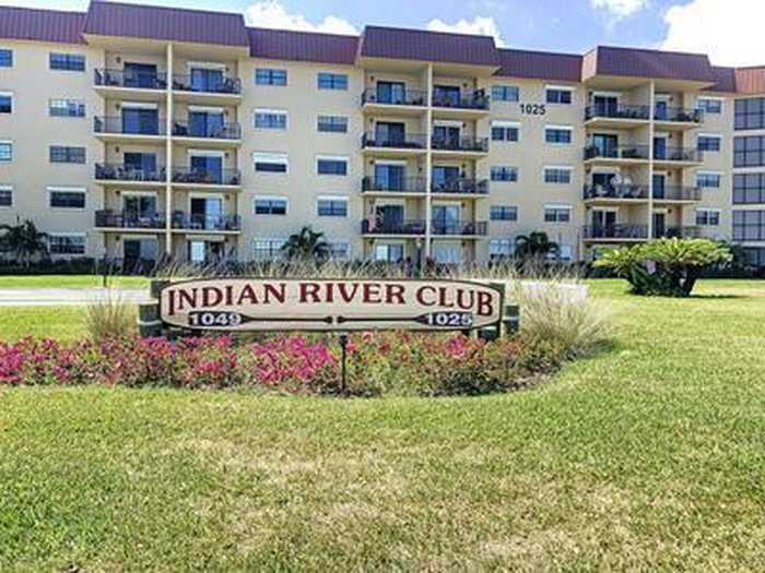 photo 1: 1025 Rockledge Drive Unit 213, Rockledge FL 32955