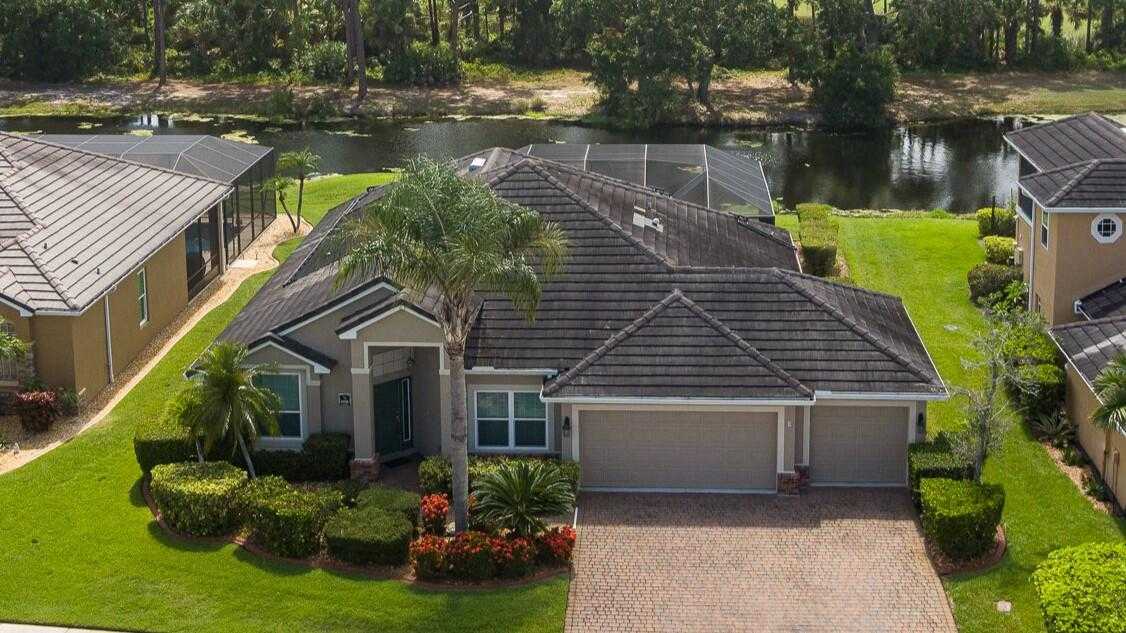 photo 1: 1920 Admiralty Boulevard, Rockledge FL 32955