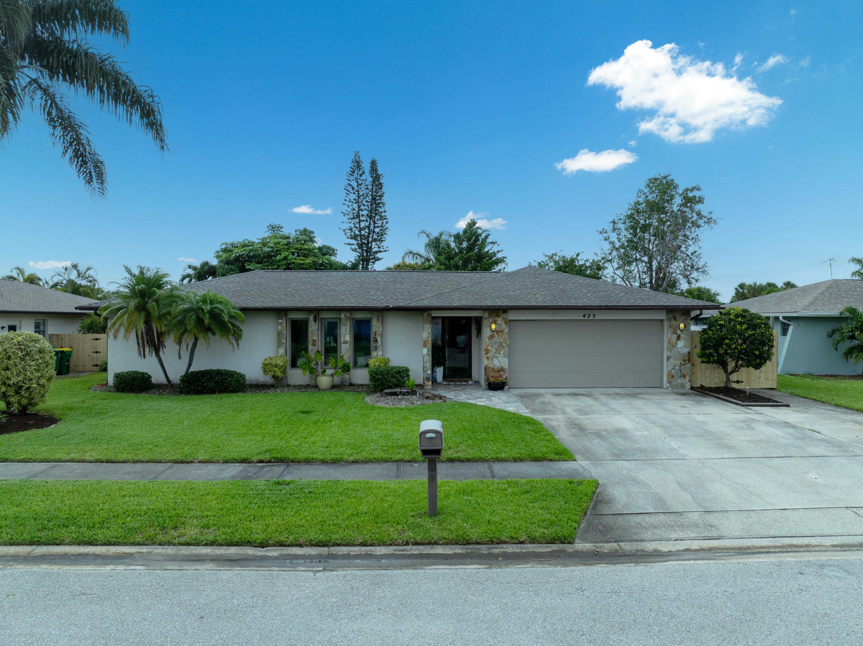 photo 1: 425 Carriage Road, Satellite Beach FL 32937