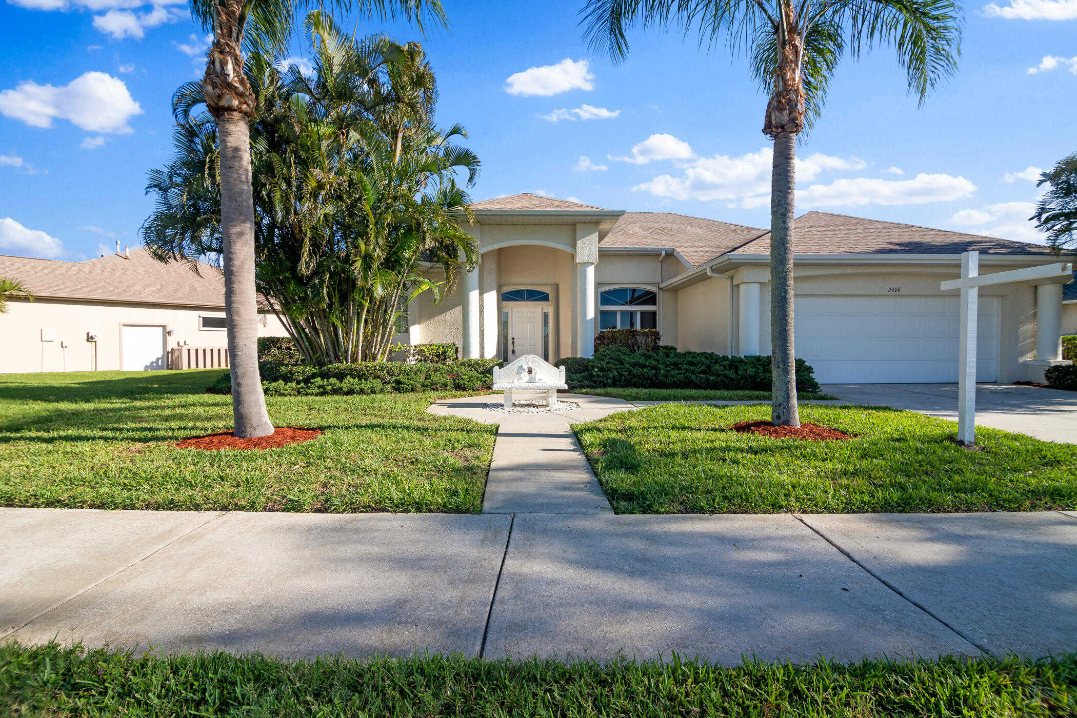 photo 3: 2406 Golf Vista Boulevard, Rockledge FL 32955