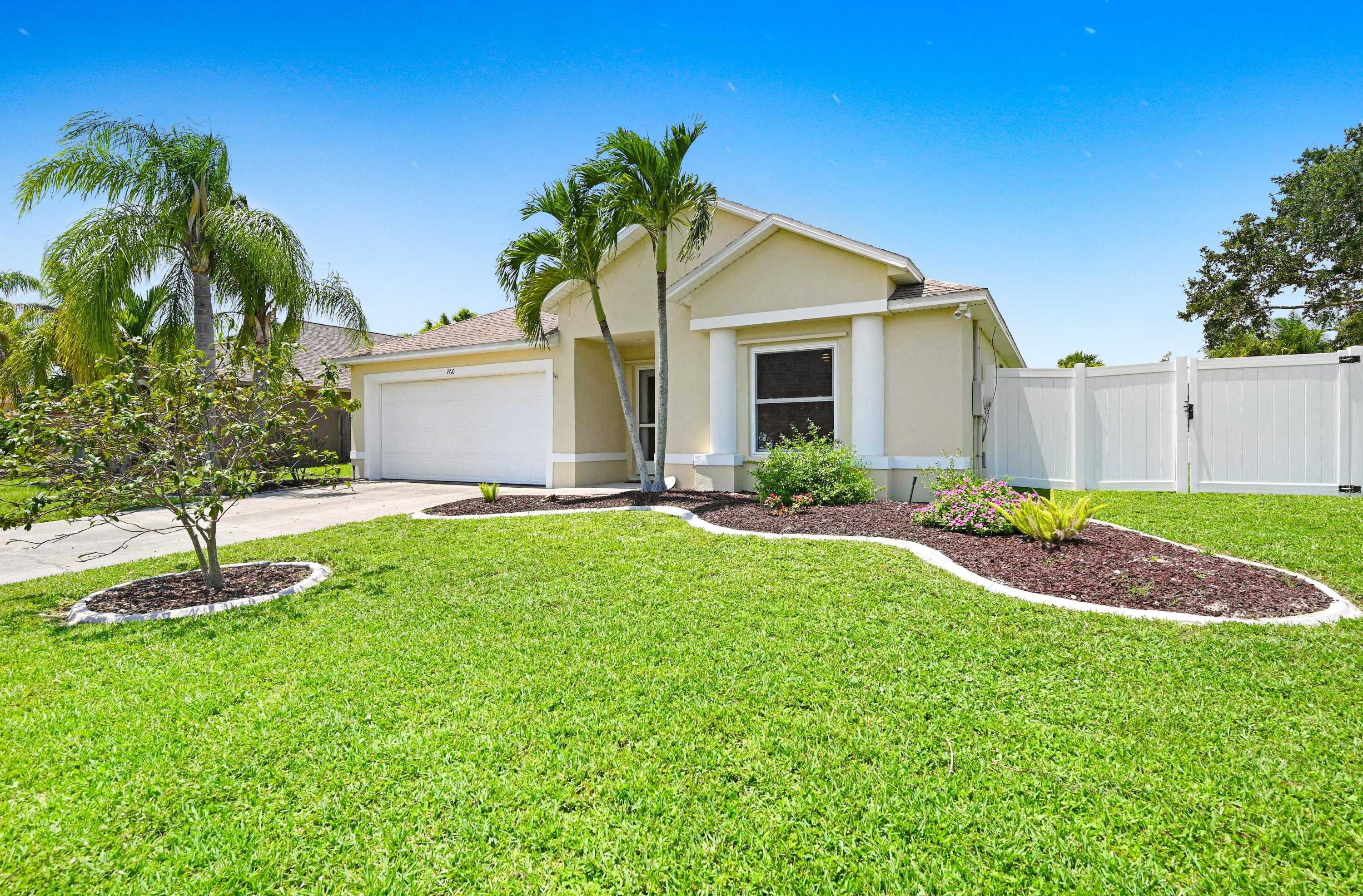 photo 1: 760 Wild Flower Street, Merritt Island FL 32953