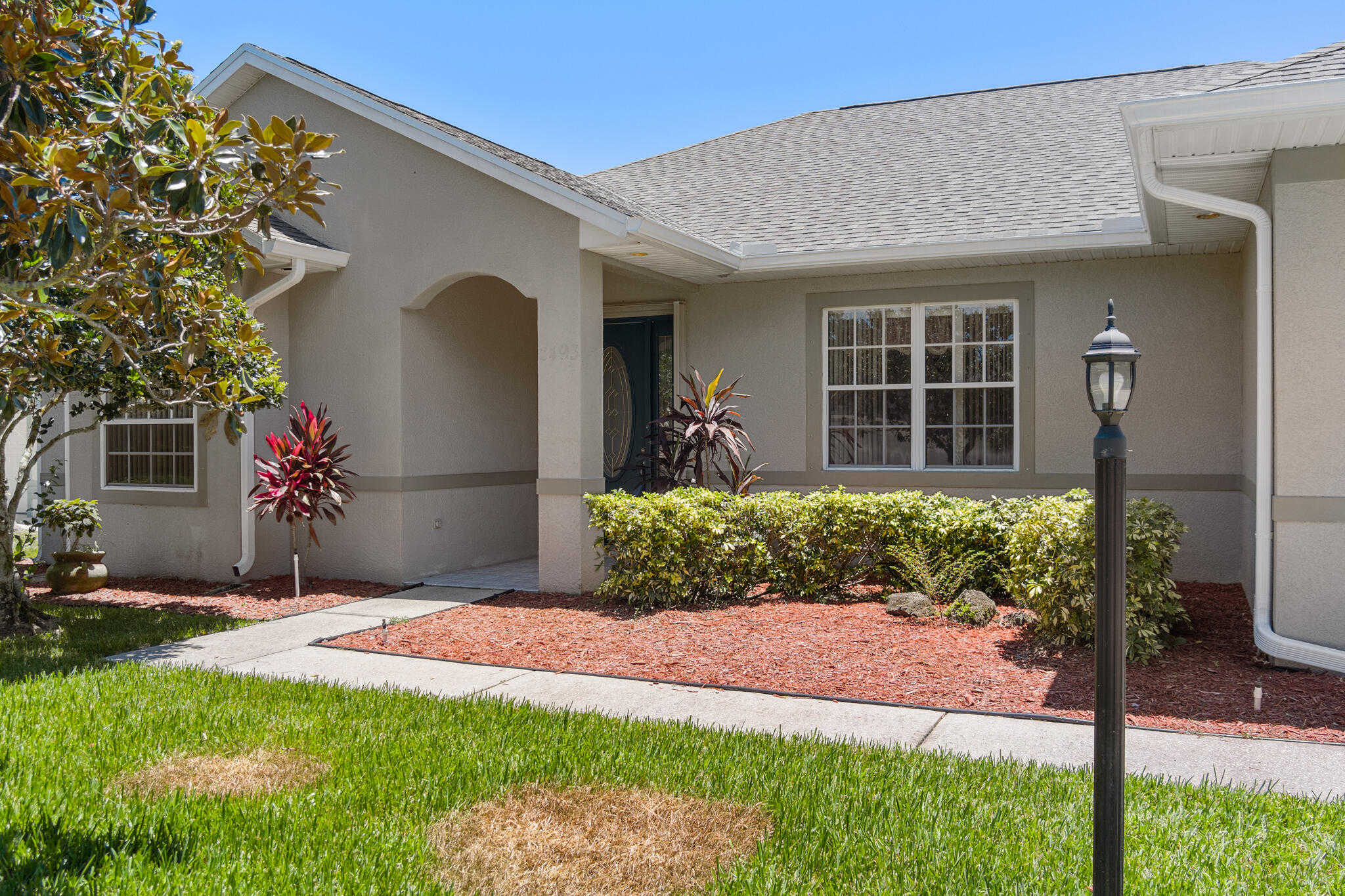 photo 3: 2493 Woodfield Circle, Melbourne FL 32904