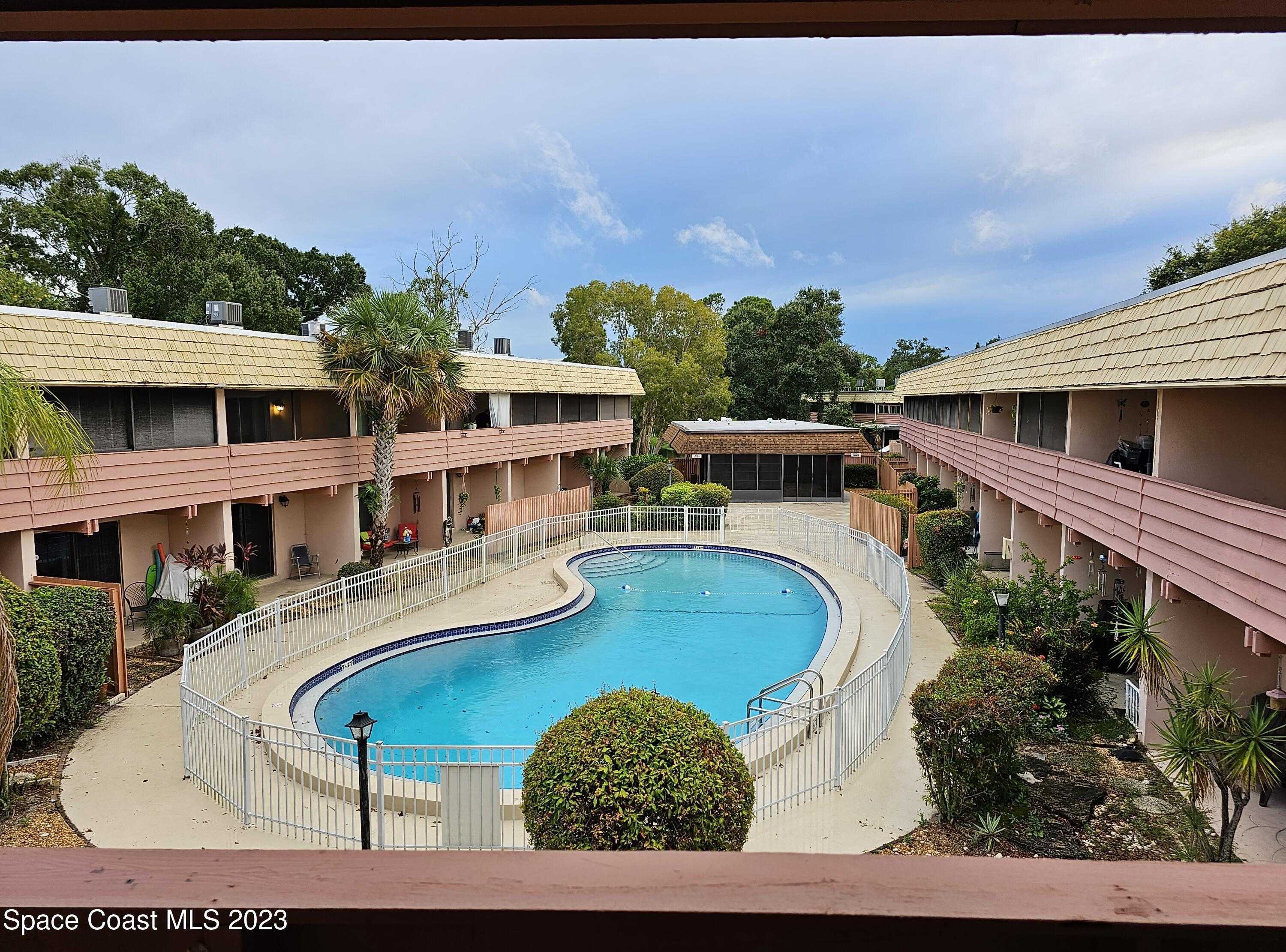 photo 3: 2489 Country Club Drive, Titusville FL 32780