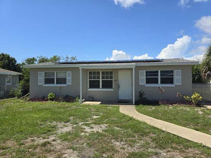 photo 1: 209 Prince Avenue, Melbourne FL 32901