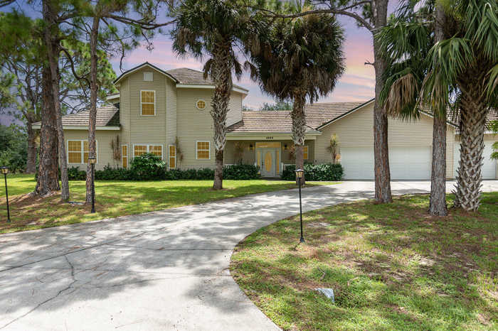 photo 1: 2885 Foxglove Avenue SW, Palm Bay FL 32908