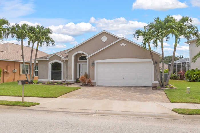 photo 1: 970 Shaw Circle, Melbourne FL 32940