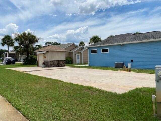 photo 2: 1915 Payne Stewart Drive Unit 197, Titusville FL 32796