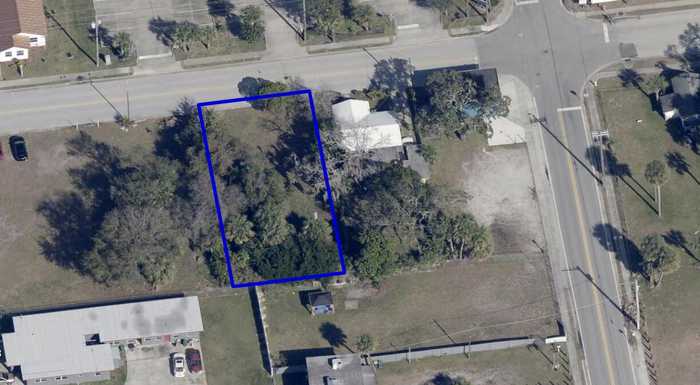 photo 3: 907 Wh Jackson Street, Melbourne FL 32901